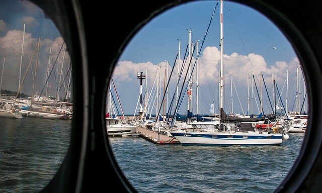 Czym w średniowieczu zajmował się iluminator?