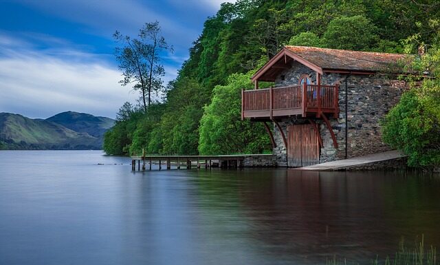 Jak oświetlić balkon na święta?
